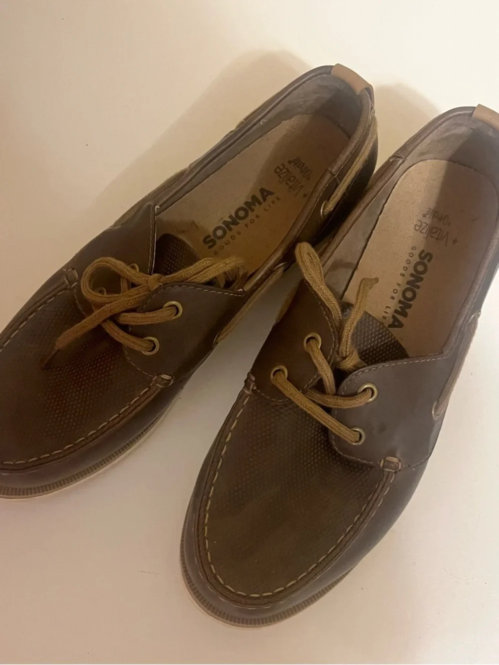 Vintage- SONOMA Men's Dark Brown Leather Lace-Up Boat Shoes with Tan Laces-10